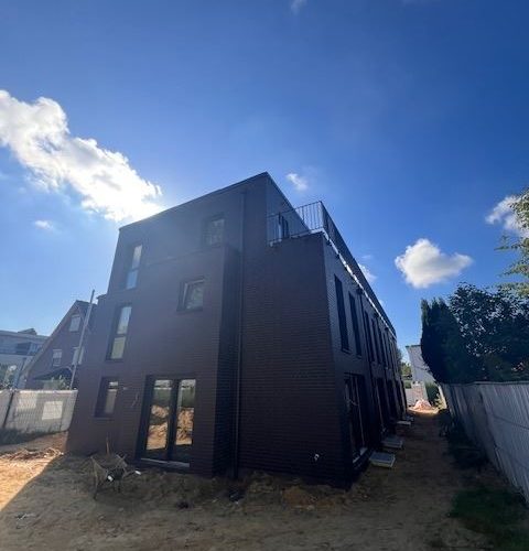 Neubau Reihenhäuser 12 a-e Bild II