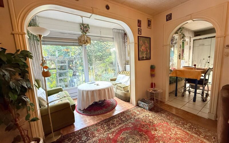 EG. Wohnzimmer Erker